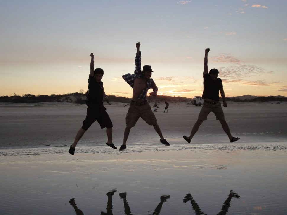 students-trip-to-fraser-island_12646695944_o-970x728