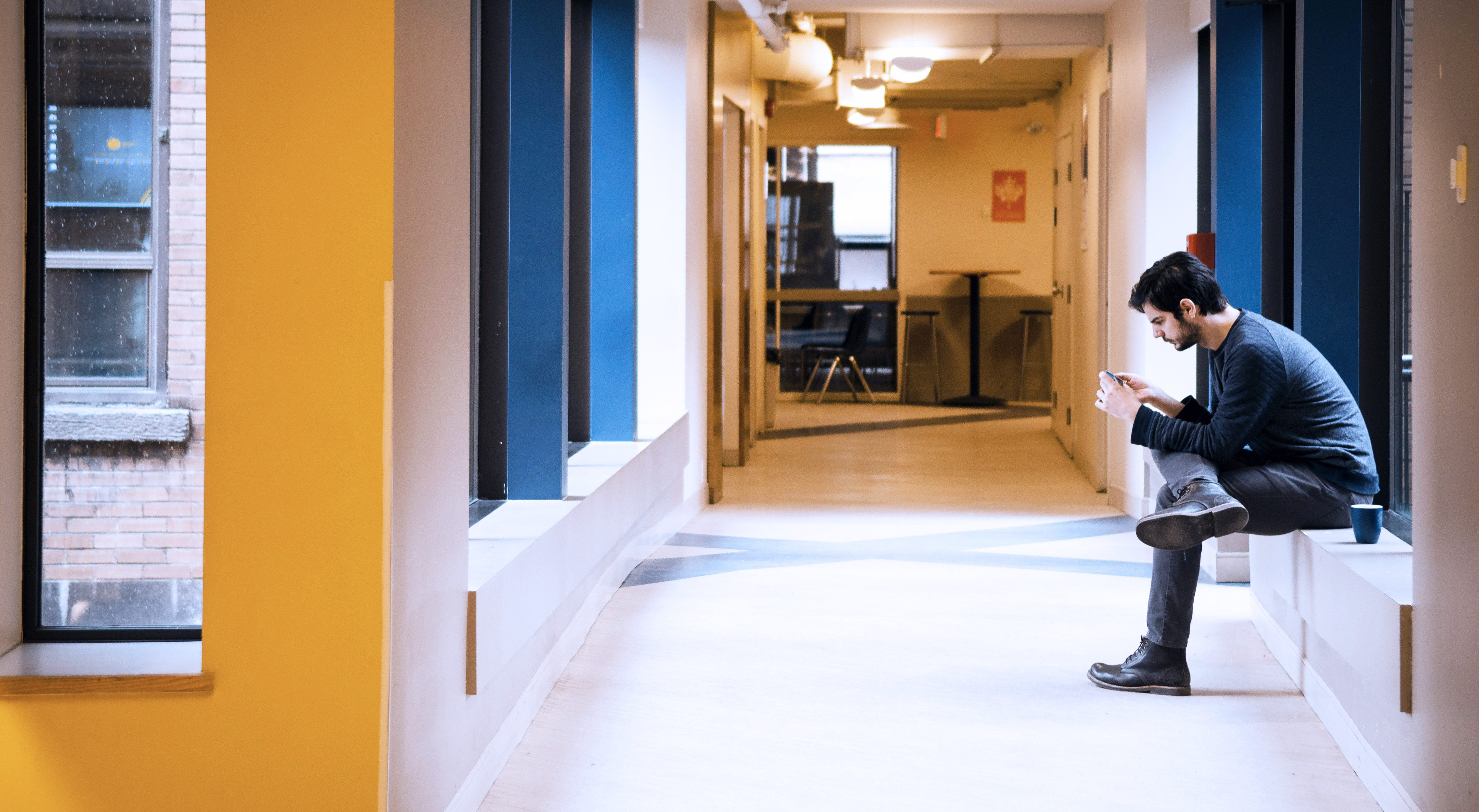 ilsc-montreal-campus-hallway