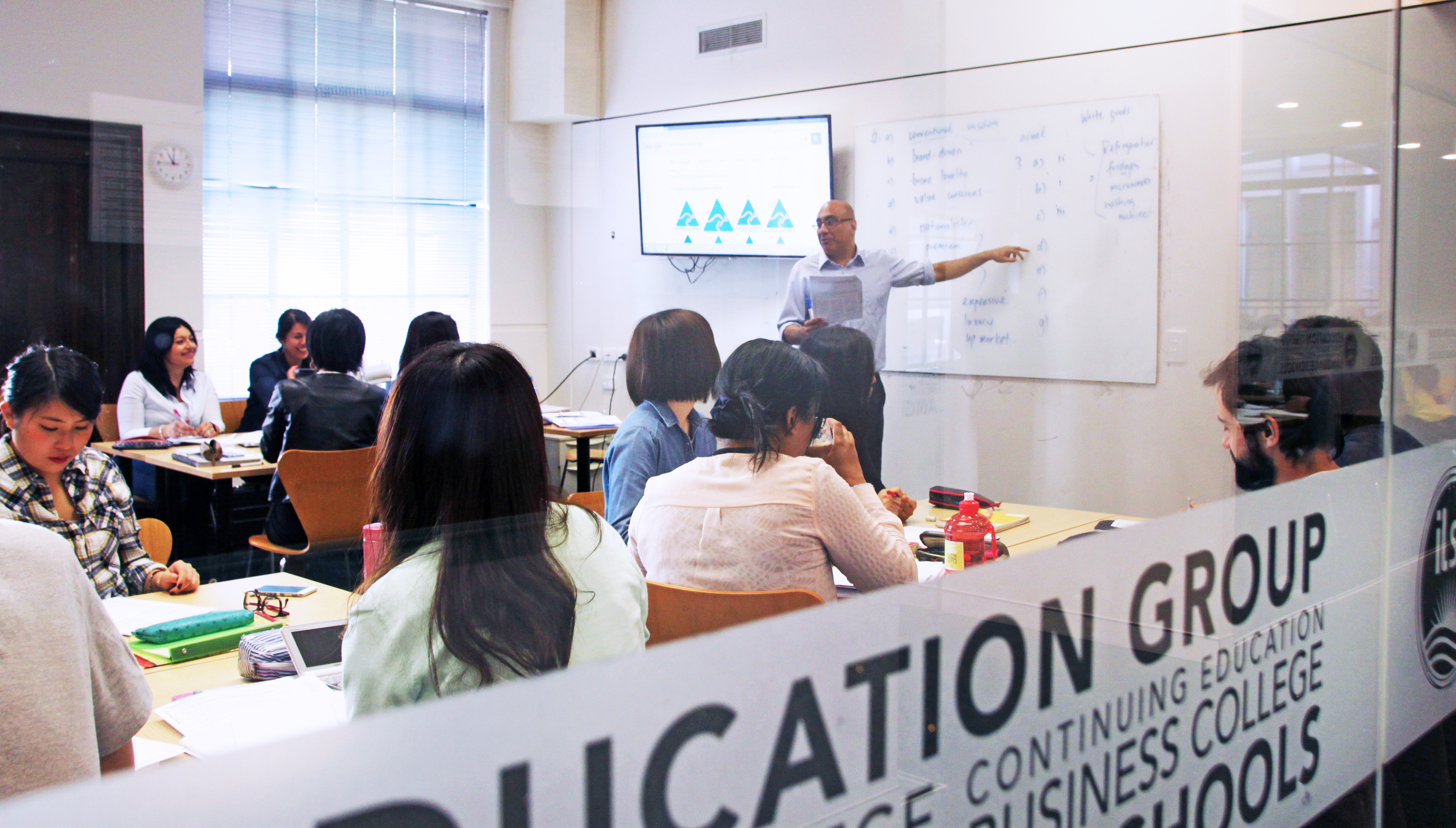 ilsc-brisbane-campus-classroom-2