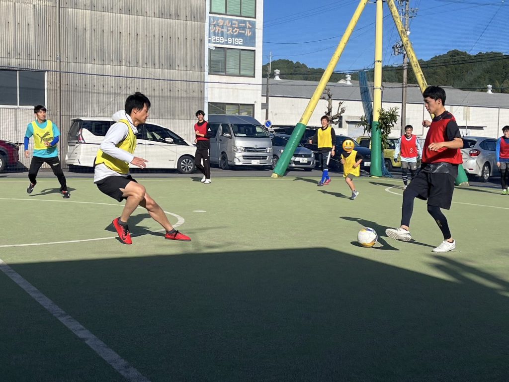 フットサル試合中