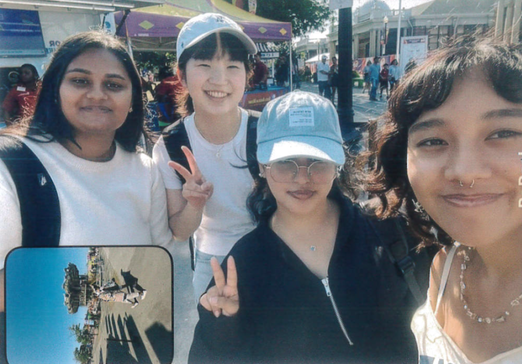 日本人の高校生と海外の高校生