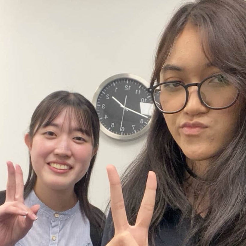 日本人女性と外国人女性